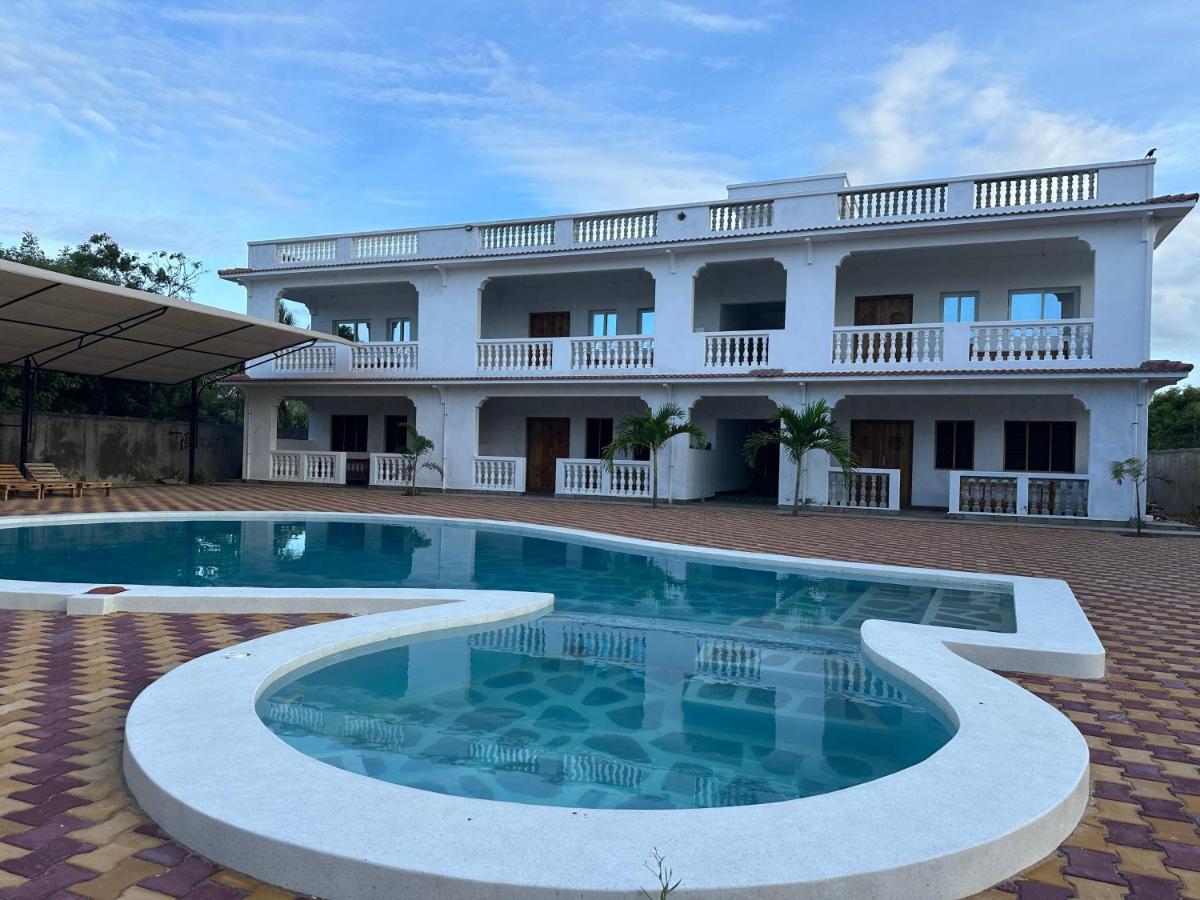 Villa Diamond Luxury House à Watamu Extérieur photo