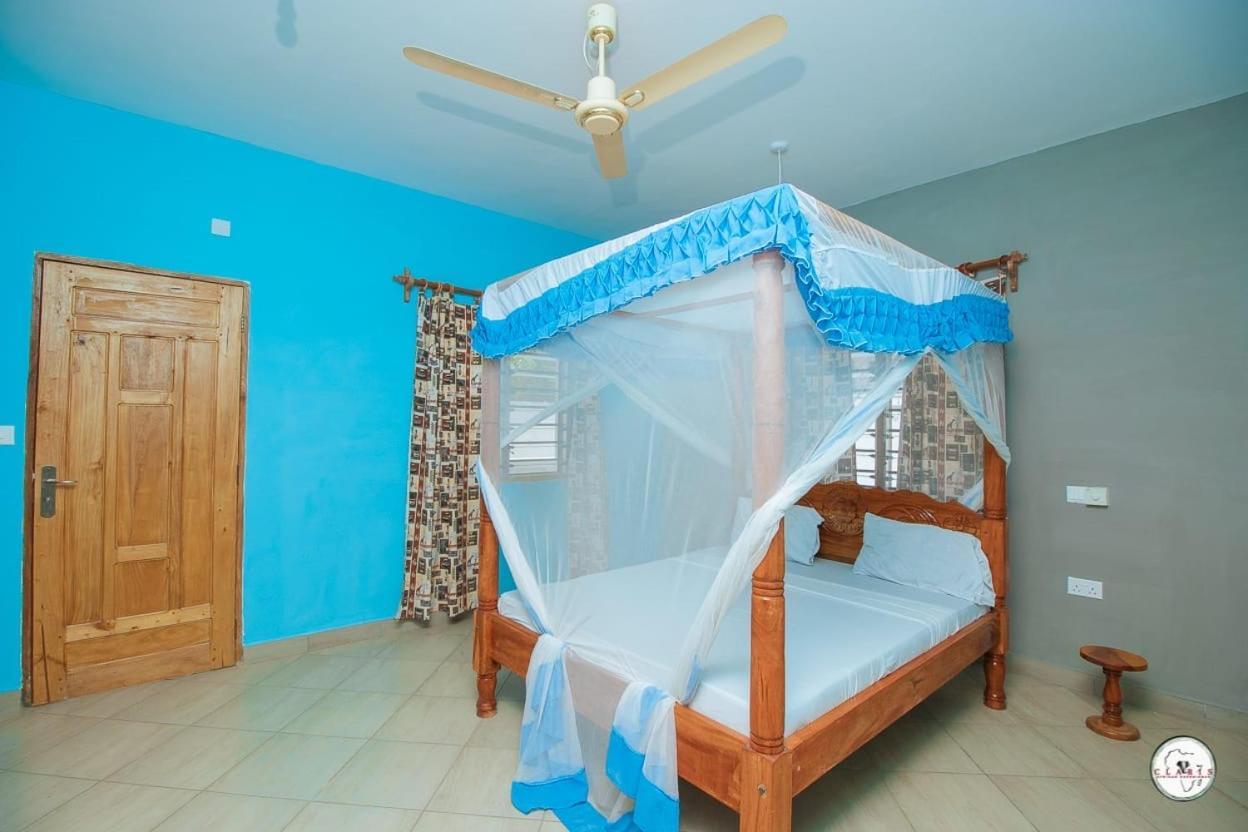 Villa Diamond Luxury House à Watamu Extérieur photo