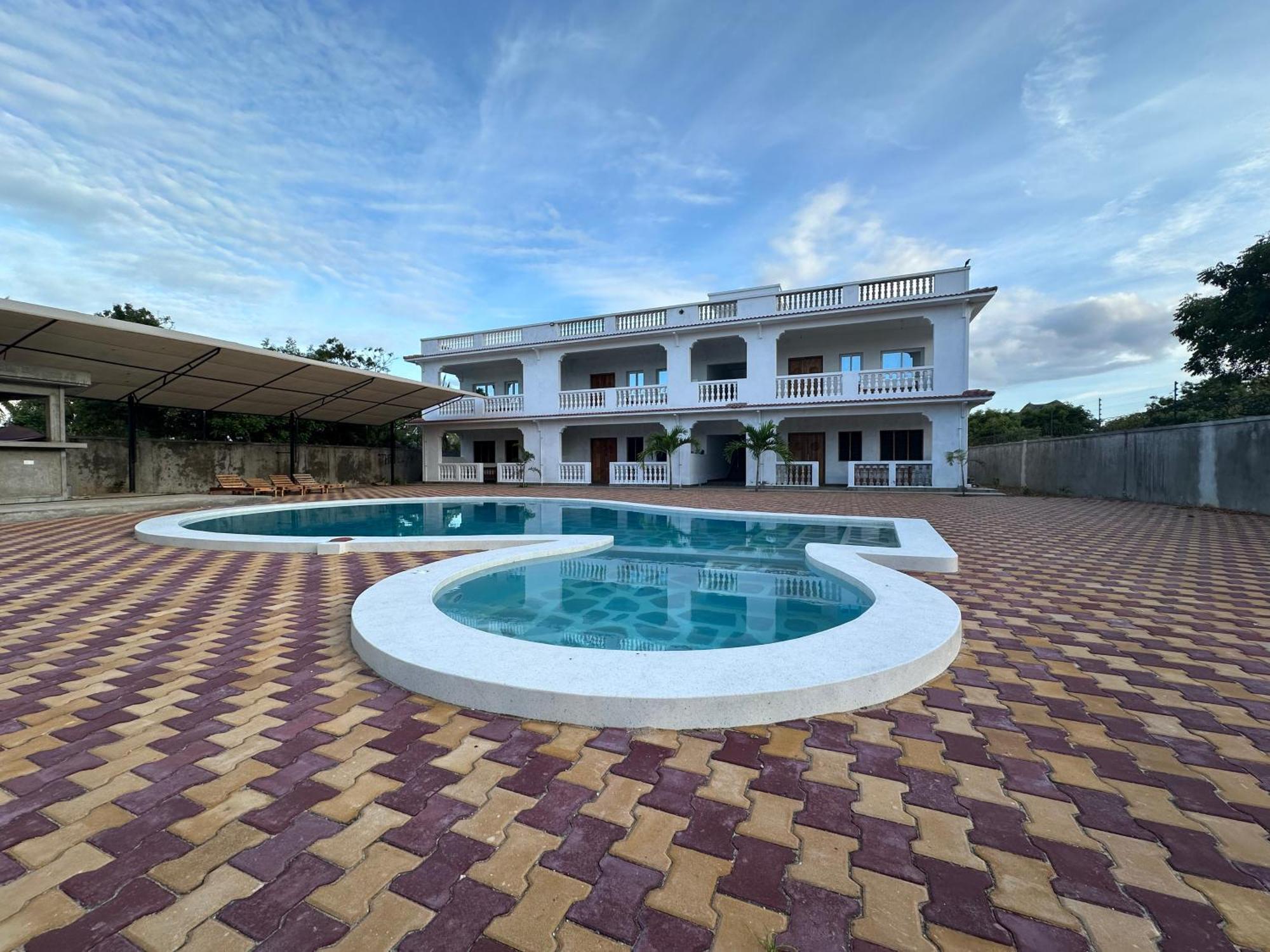 Villa Diamond Luxury House à Watamu Extérieur photo
